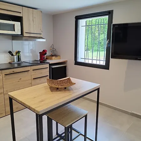 Cosy A Le Vigan-en-quercy, Lot Apartment *
